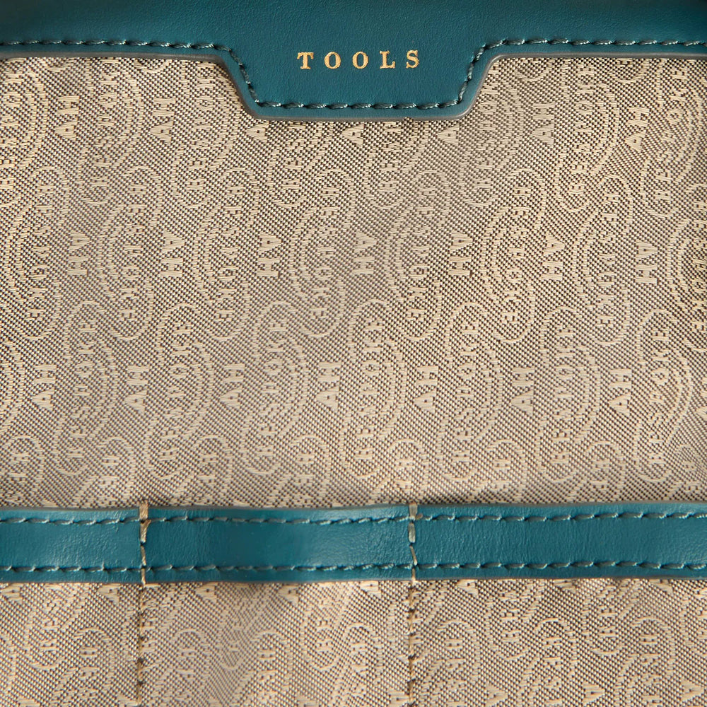 Natural/Petrol Blue