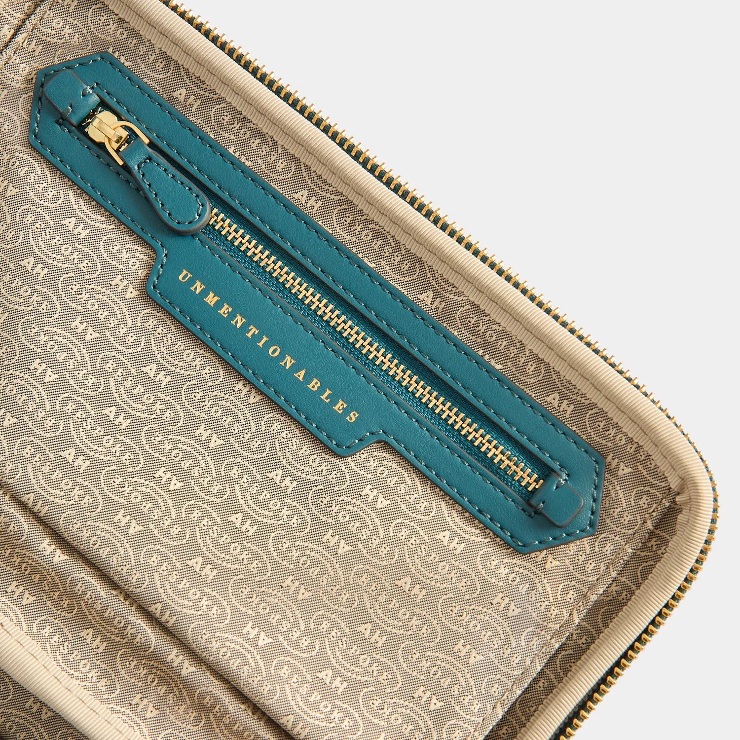 Natural/Petrol Blue