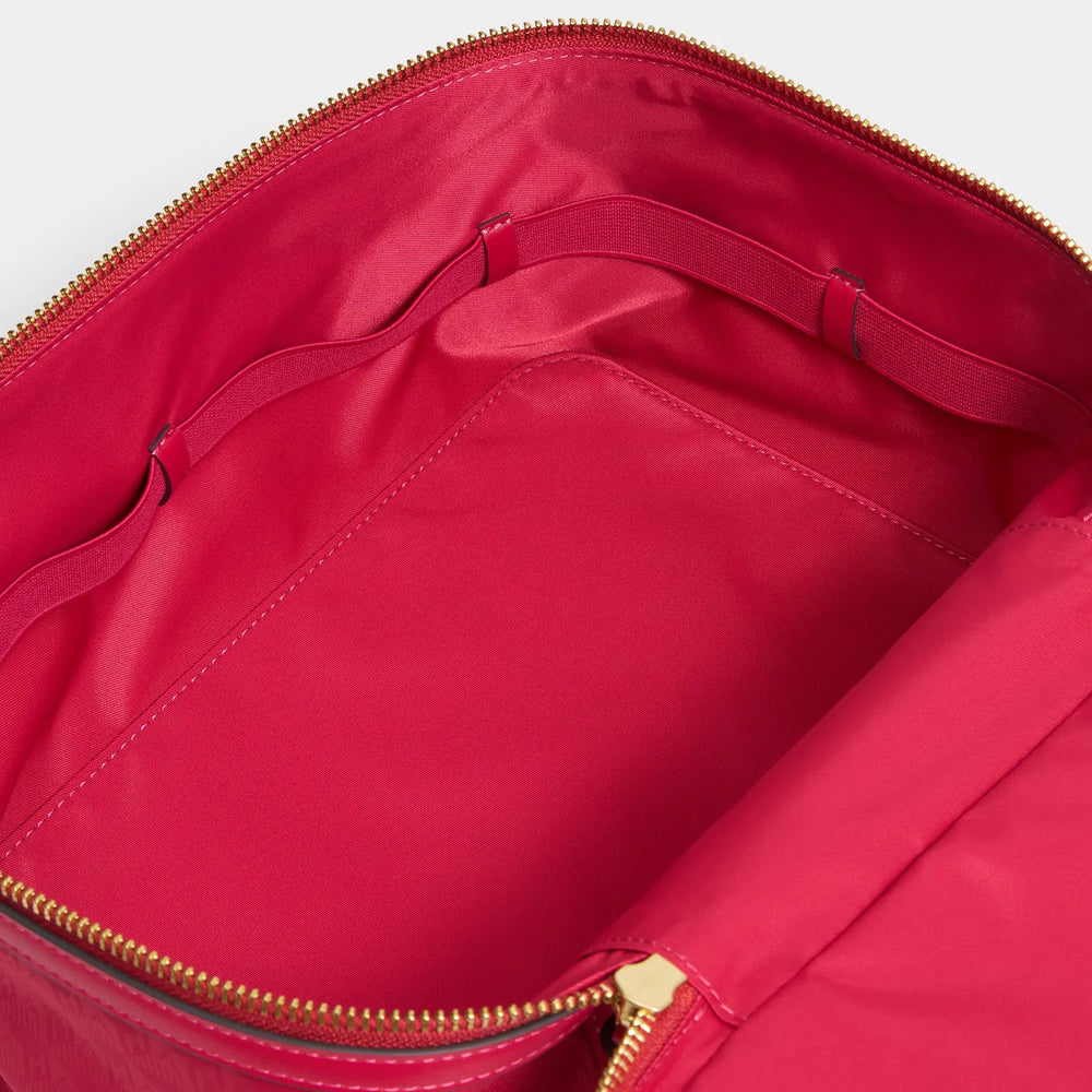Magenta