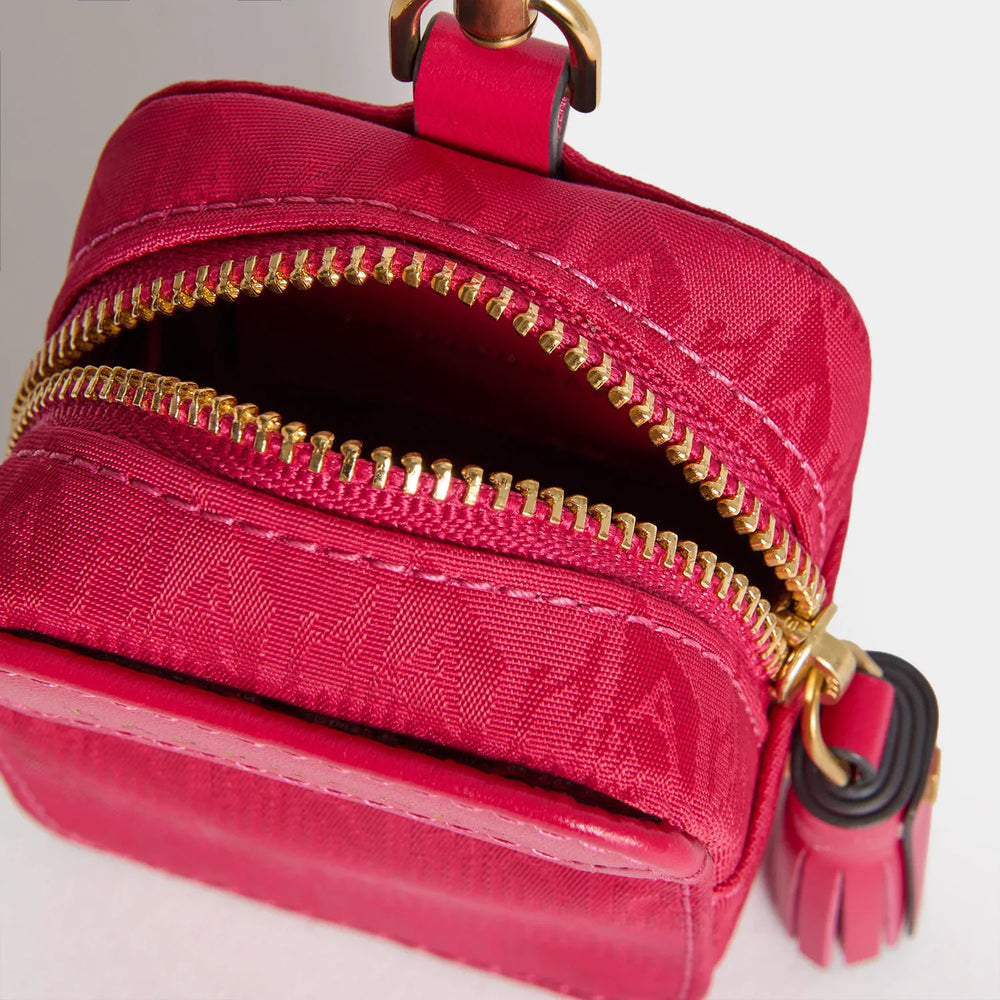 Magenta